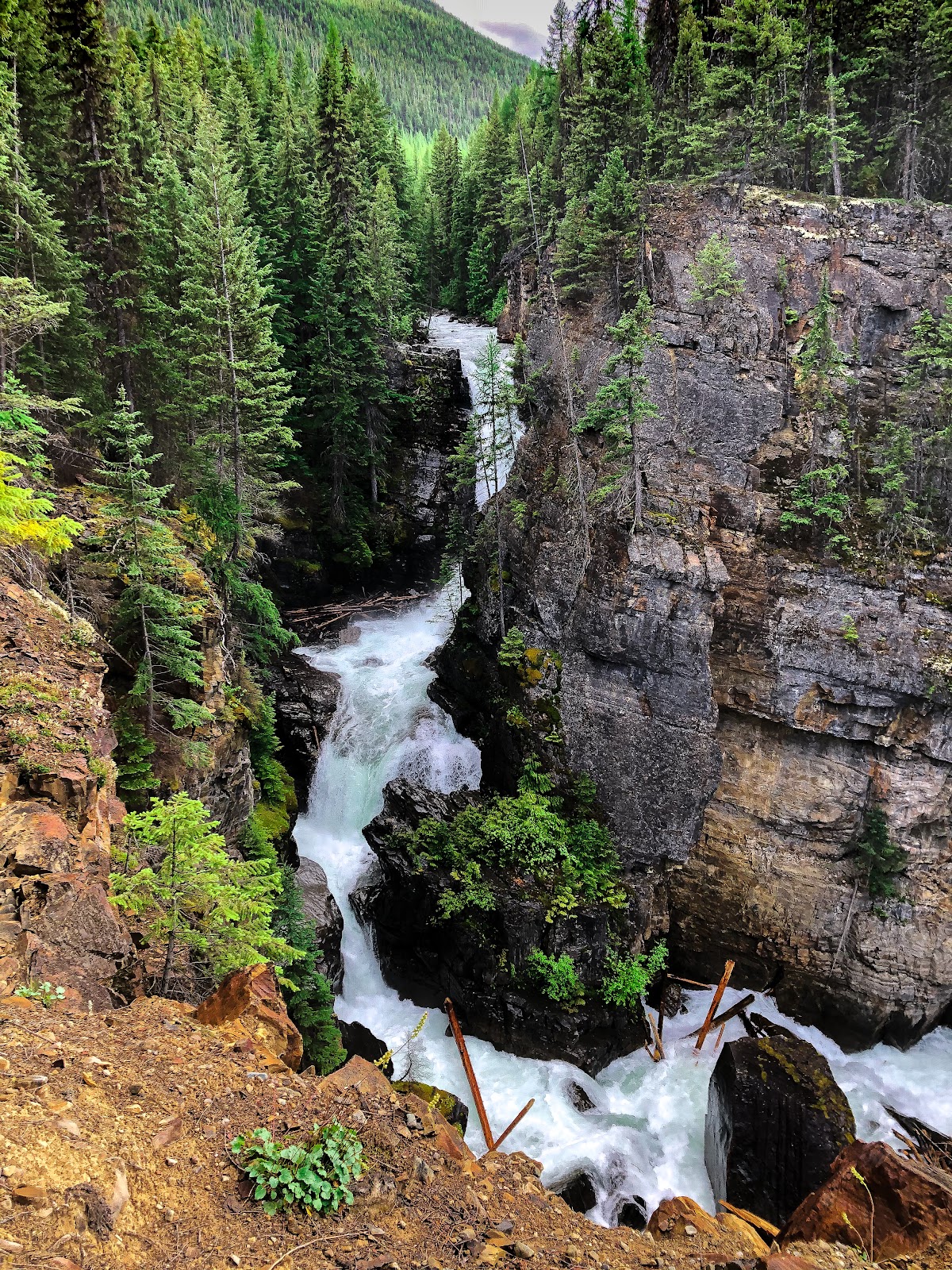 Meachen Creek Falls