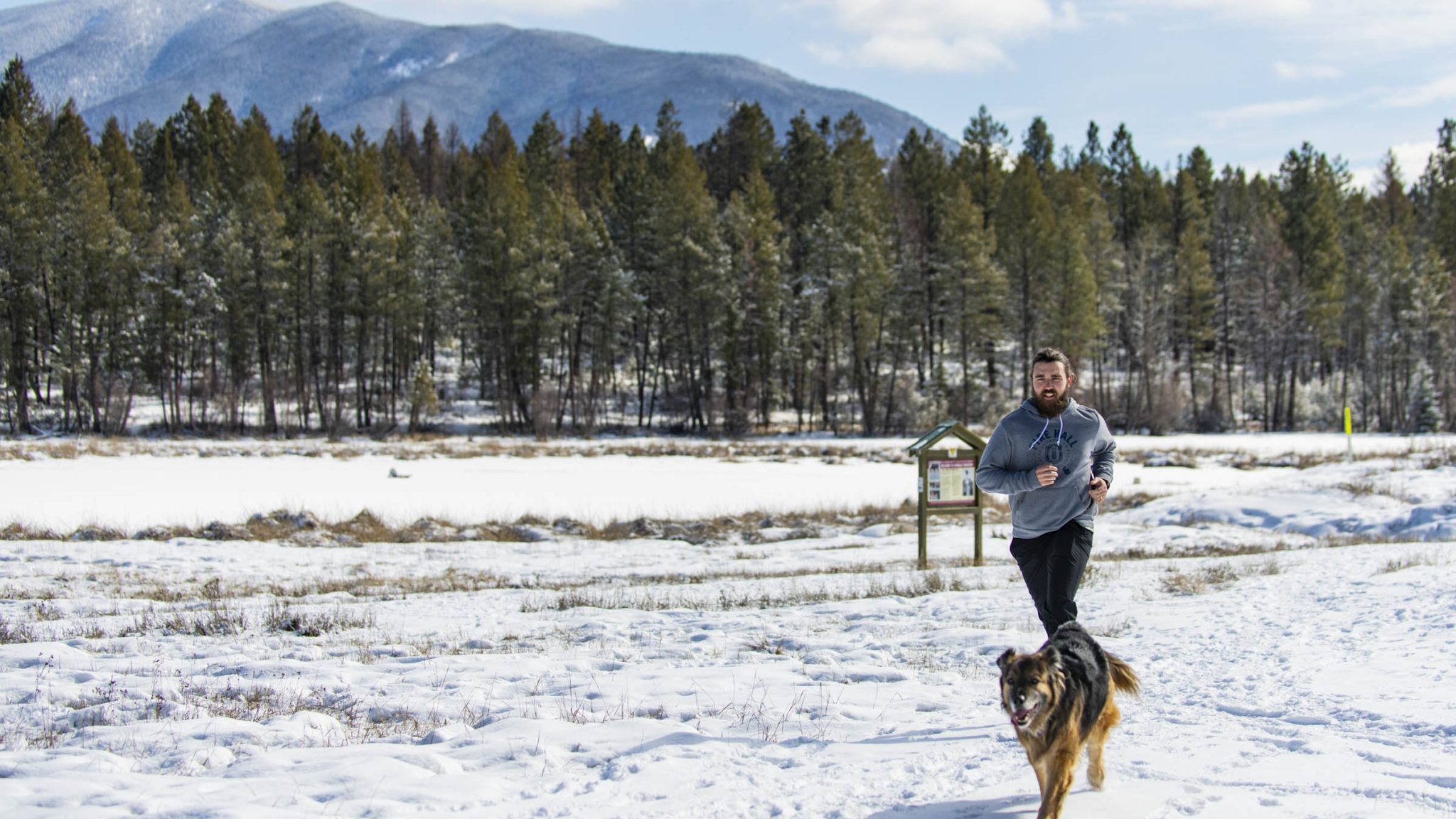 CBK-stock-Winter-Running-030822-7161-WEB