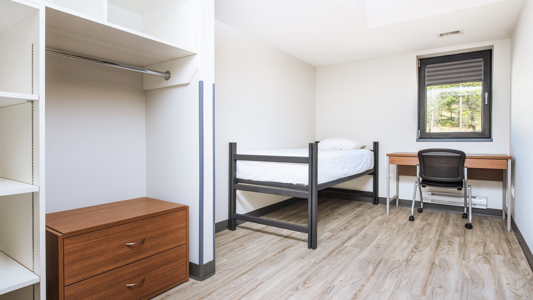 CBK Tourism College of the Rockies 051721 2699 WEB