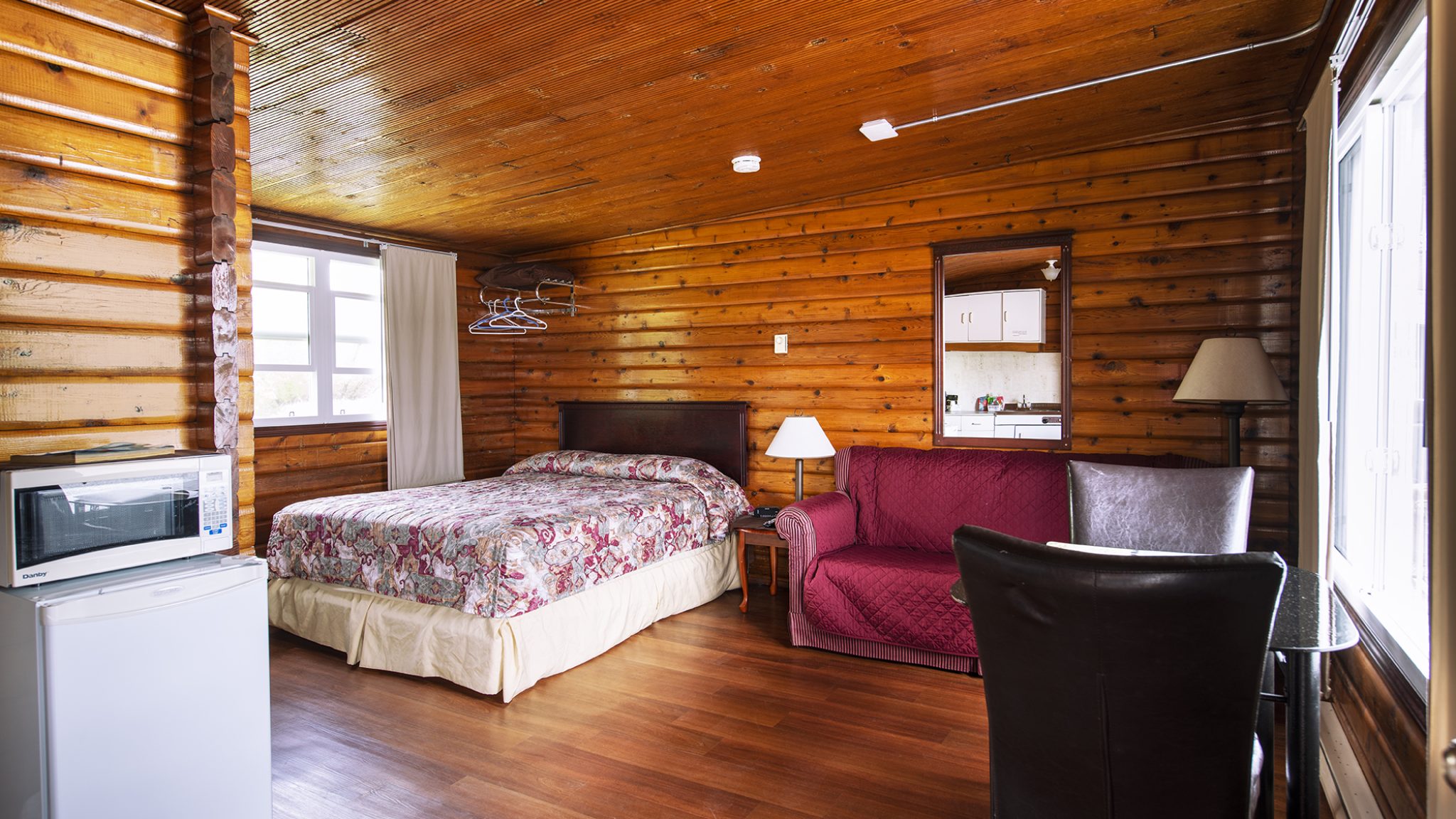 CBK Tourism Flamingo Motel 052721 3856 WEB