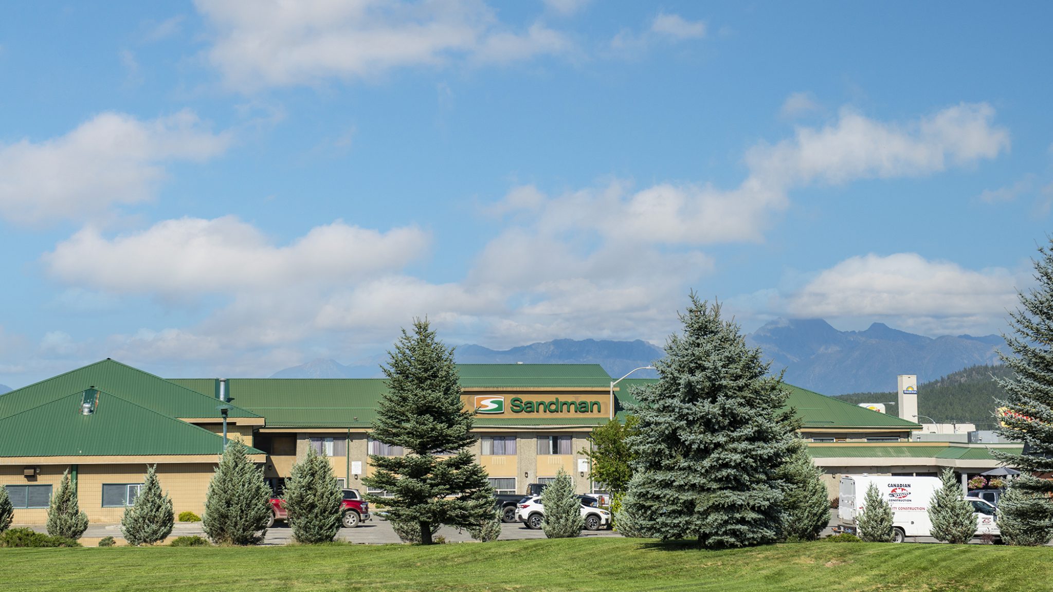 CBK Tourism Sandman Hotel 8545 WEB