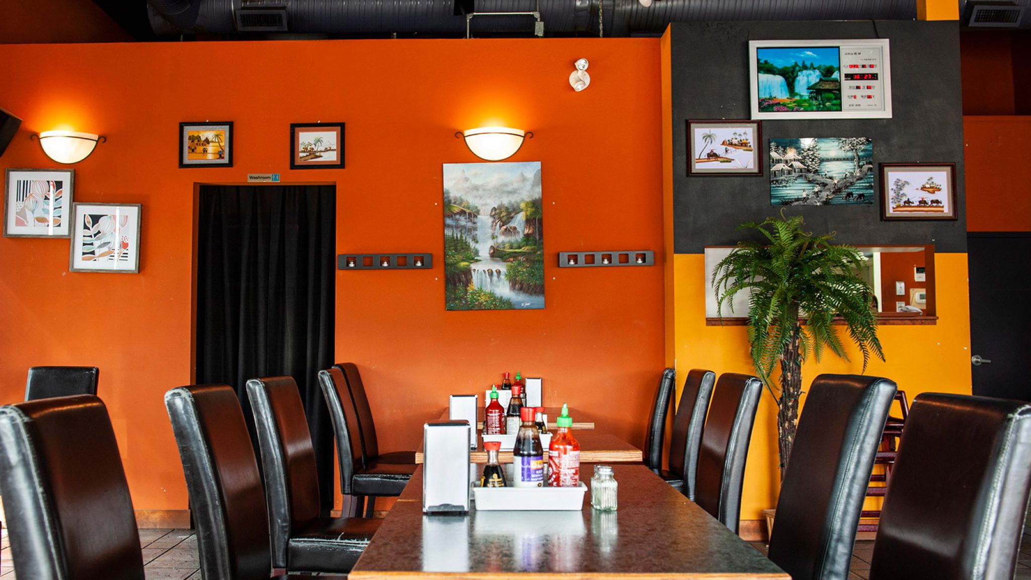 Restaurants, Pubs, and worldly cuisine in Cranbrook BC