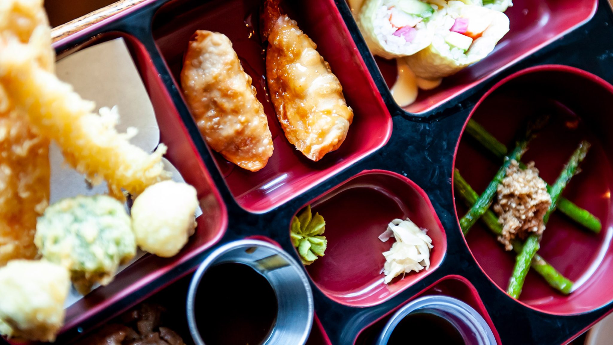 Sakura Sushi & Grill