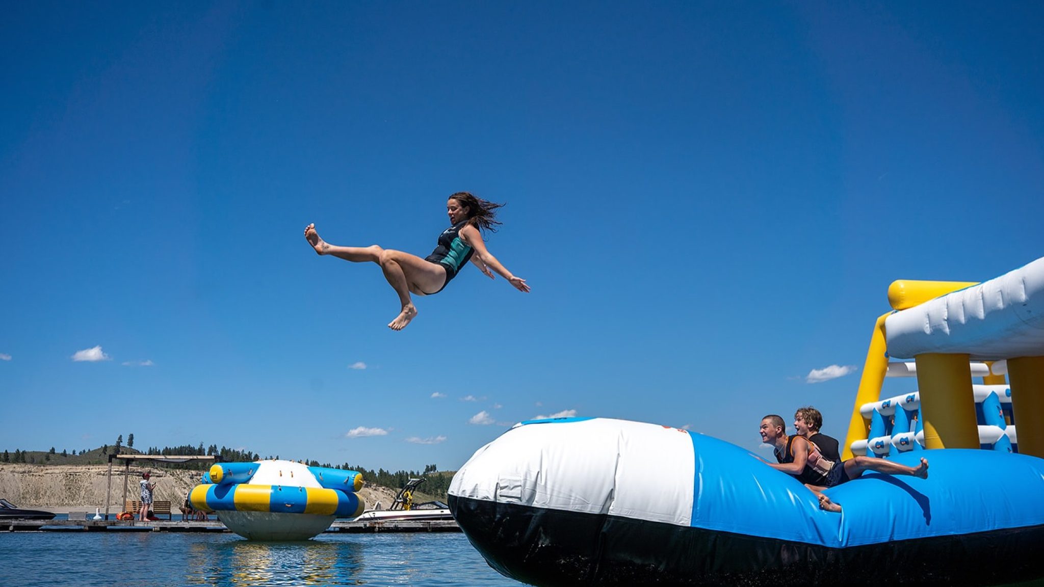 Sunshine Marina and Houseboats