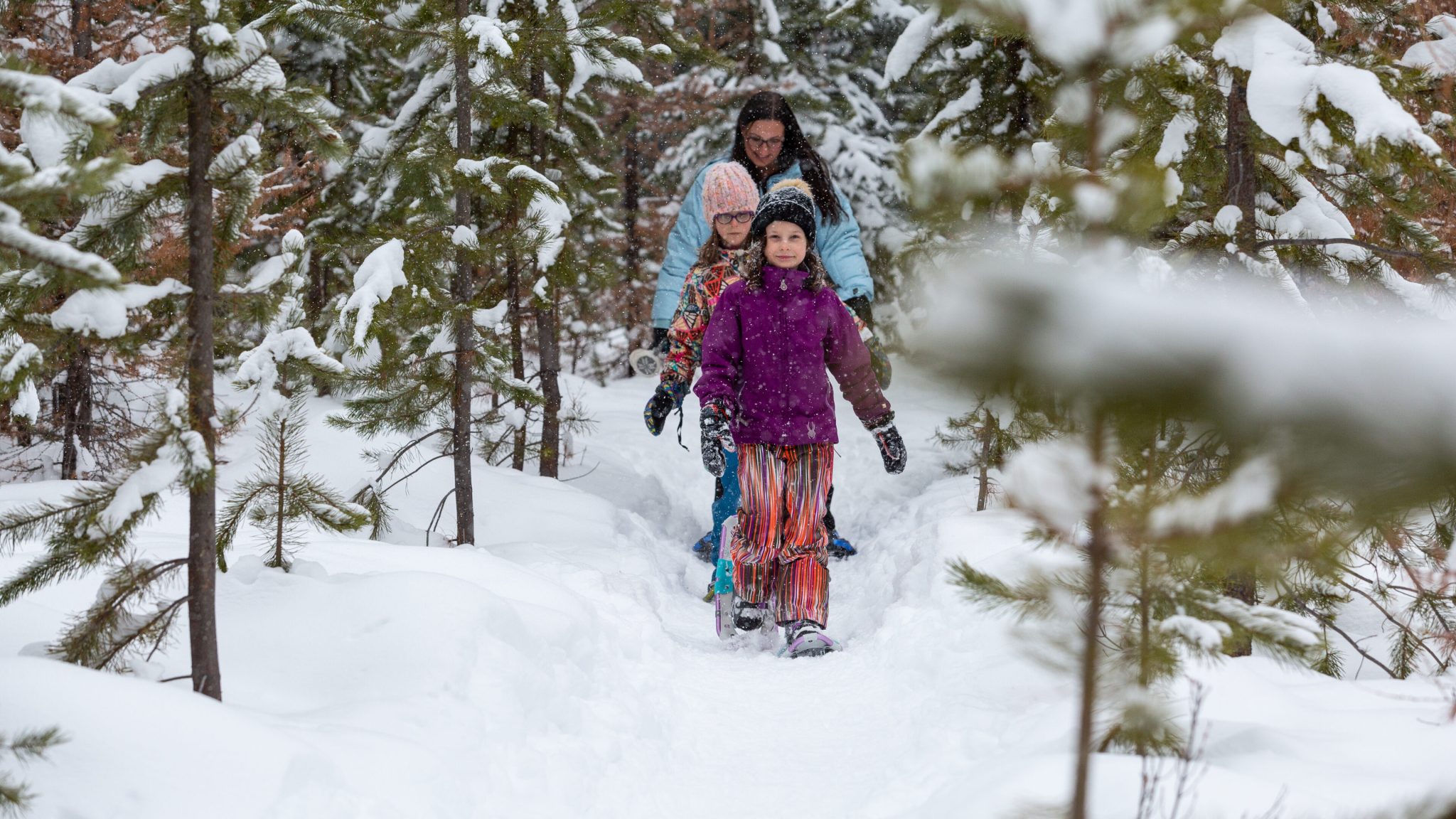 Snowshoe at South Star